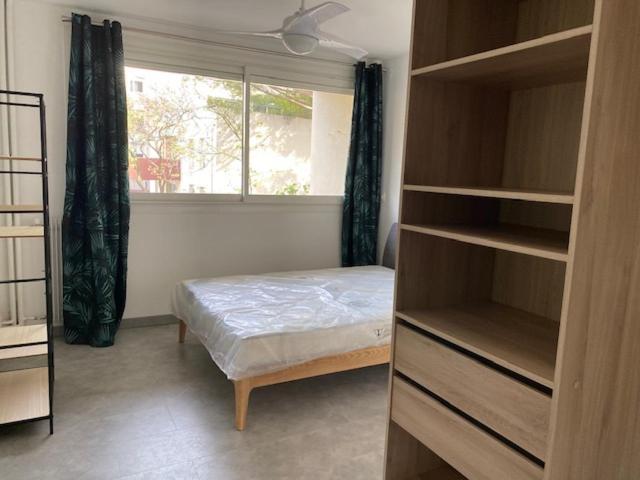 Chambre Avec Salle D'Eau Privee Dans Appartement Partage 200 M Du Tram Montpellier Quarto foto